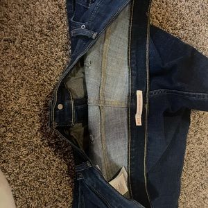 Plus size Levi jeans